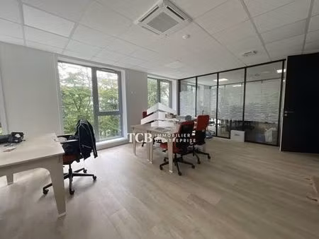 bureau prestigieux de 284 m2 en location - treillières  france