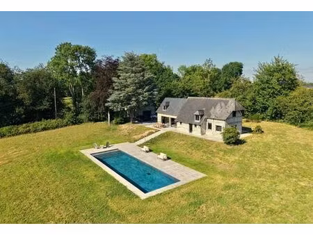 prestigieuse maison de 190 m2 en location glanville  normandie