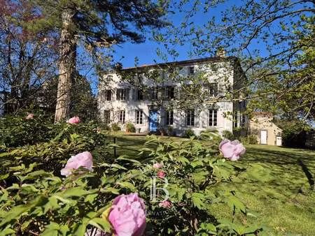 maison à vendre 12 pièces 415 m2 cellule - 885 000 €