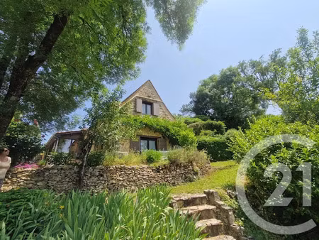 vente maison 8 pièces 157 m² à lamothe-fénelon (46350)  250 000 €