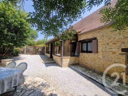 vente maison 8 pièces 157 m² à lamothe-fénelon (46350)  274 000 €