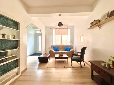 location maison 3 pièces  76.00m²  villemoustaussou