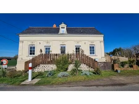 gennes val de loire - maison et batiment commercial loue