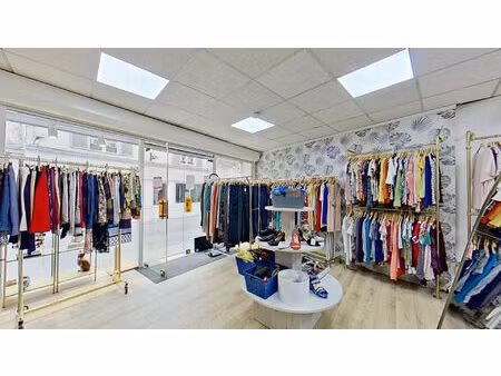 location local commercial