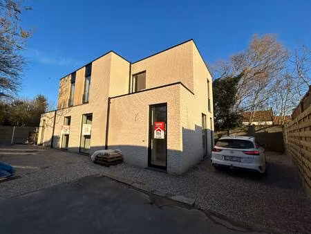 huis te koop in roeselare met 2 slaapkamers