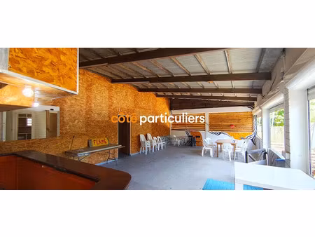 location locaux professionnels 3 pièces 105 m² à saint-françois (97118)  1 800 €