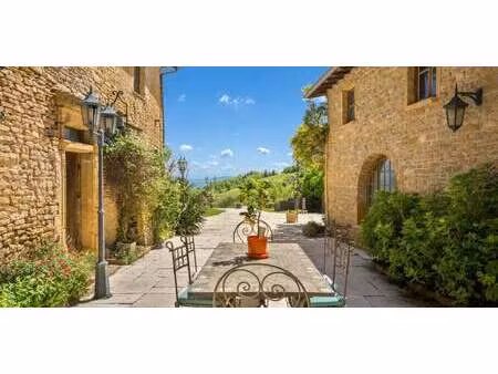 maison avec piscine et jardin ville-sur-jarnioux (69)