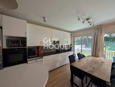 bel appartement 3 pièces. résidence verdoyante.