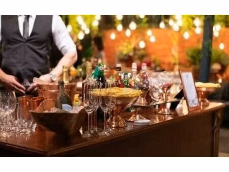 vente commerce 800 m² saint-julien-en-genevois (74160)