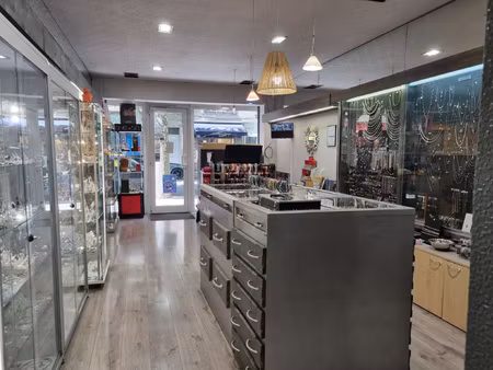 local commercial