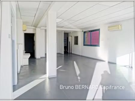 location locaux professionnels 5 pièces 126 m² à lannemezan (65300)  1 280 €