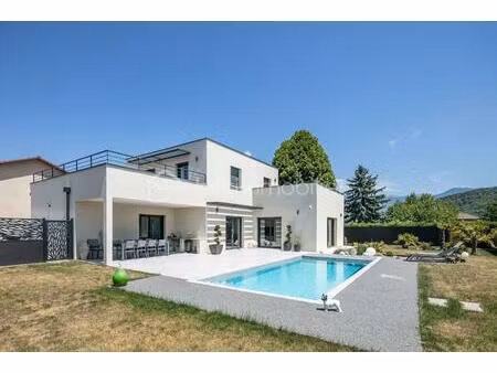 maison de 175 m² à champagnier