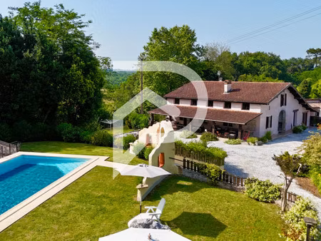 maison/villa de standing à heugas