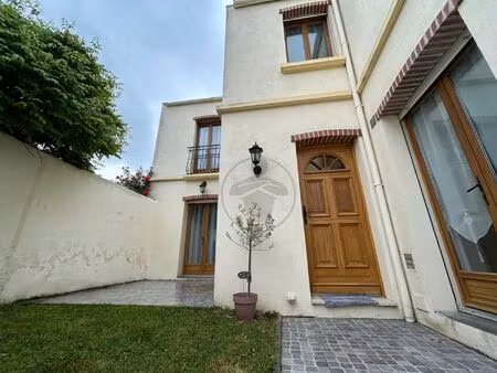 vente maison 5 pièces 113 m2 à saint-quentin