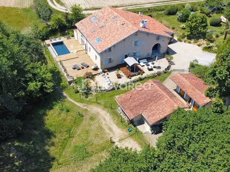 vente maison 8 pièces 350 m² à saint-martin-de-seignanx (40390)  nan €