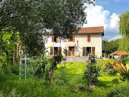 ancienne ferme rénovée