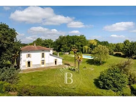 maison de luxe de 7 chambres en vente à sainte-marie-de-gosse  nouvelle-aquitaine