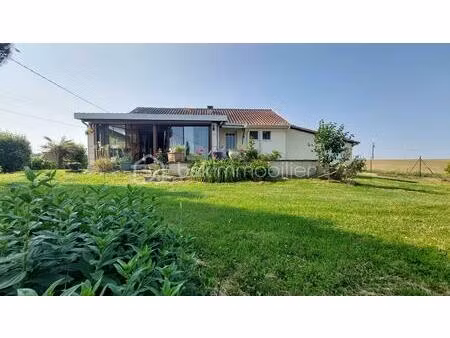 maison de 82 m² à auvillar