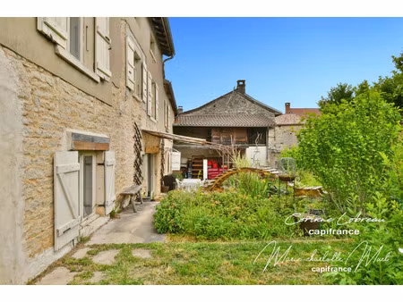 maison à vendre clesse 8 pièce(s) 139m2 278 000€