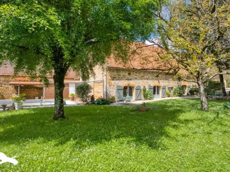 vente maison 6 pièces 135.55 m² à rocamadour (46500)  272 896 €
