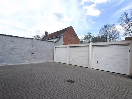 garage te koop in hooglede
