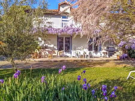 vente maison 11 pièces 261 m² à damazan (47160)  272 896 €