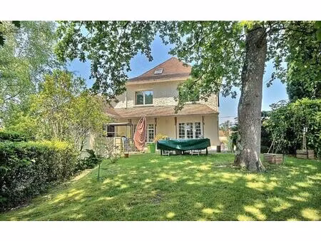 maison artix 246 m² t-7 à vendre  285 000 €