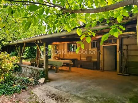 maison 9 pièces 200 m²