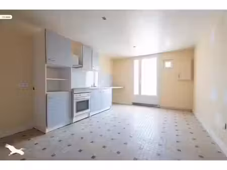 vente appartement 4 pièces 79 m² à le château-d'oléron (17480)  148 400 €
