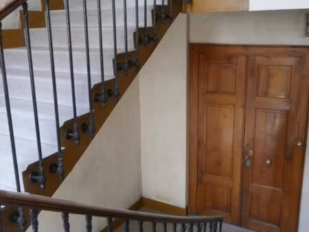 immeuble 19 pièces 581 m²