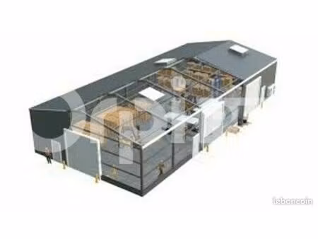 local d'activité 800 m²