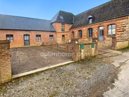 maison 15 pièces 337 m²