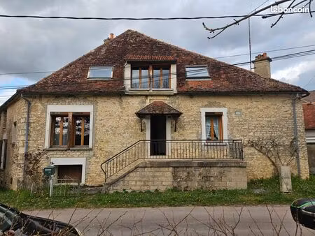 maison a epineuil