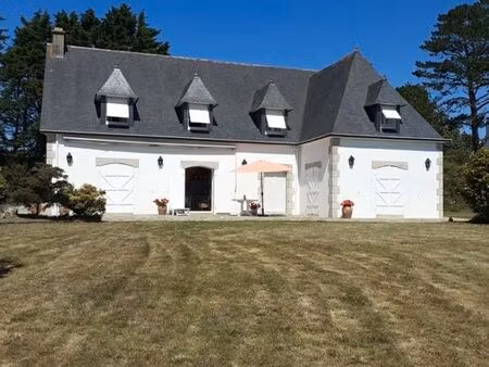 propriété 10 pièces 265 m²