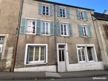 maison de ville 6 pièces 135 m²