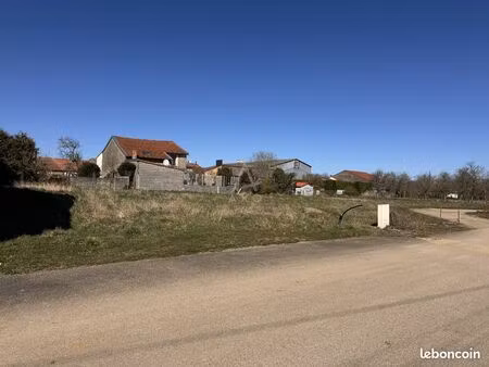 terrain 448 m² vionville