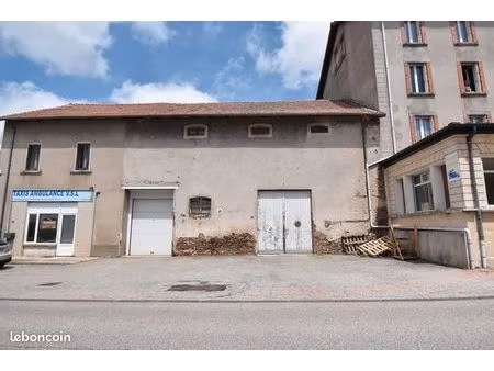 grange 2 pièces 320 m²