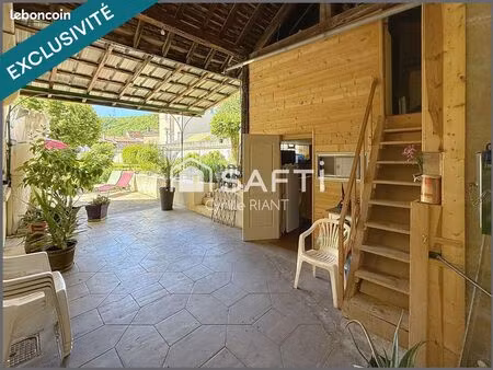 maison de ville 7 pièces 162 m²