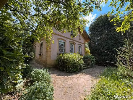 maison 8 pièces 150 m²