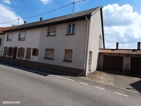 maison 11 pièces 235 m²