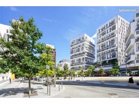 bureaux 1848 m² massy