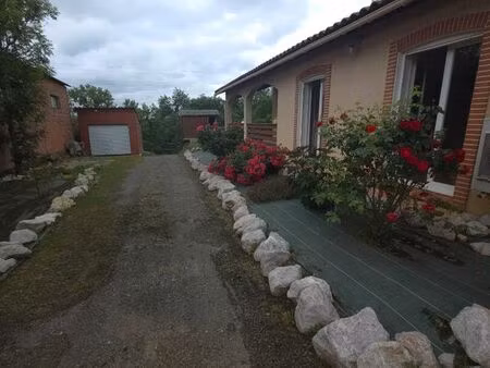 propriété 5 pièces 112 m²