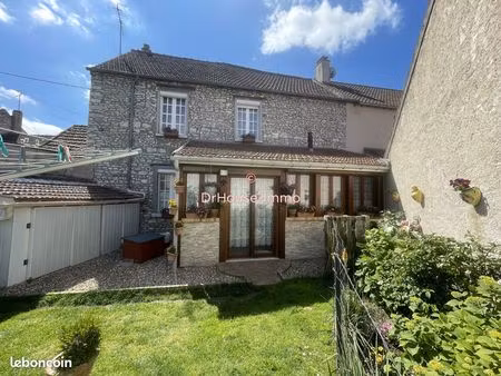 maison 5 pièces 122 m²
