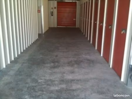 garage/box 3 m² castelnaudary