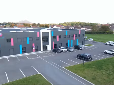 bâtiment sous garantie décennale au pied de l'a21