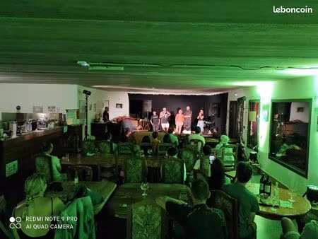 155 m2 brewpub bar-snack brasserie boutique salle de concert