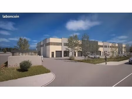 local d'activité 144 m²