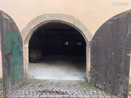 turckheim centre/ local de stockage de 104m²
