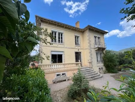 maison de maître entièrement rénovée