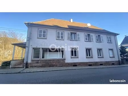 local commercial 300 m²